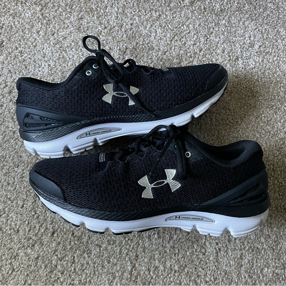 Under Armour Charged Gemini Men’s Shoes